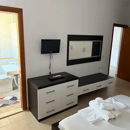 Vanessa Lungomare Lägenhet Vlorë
